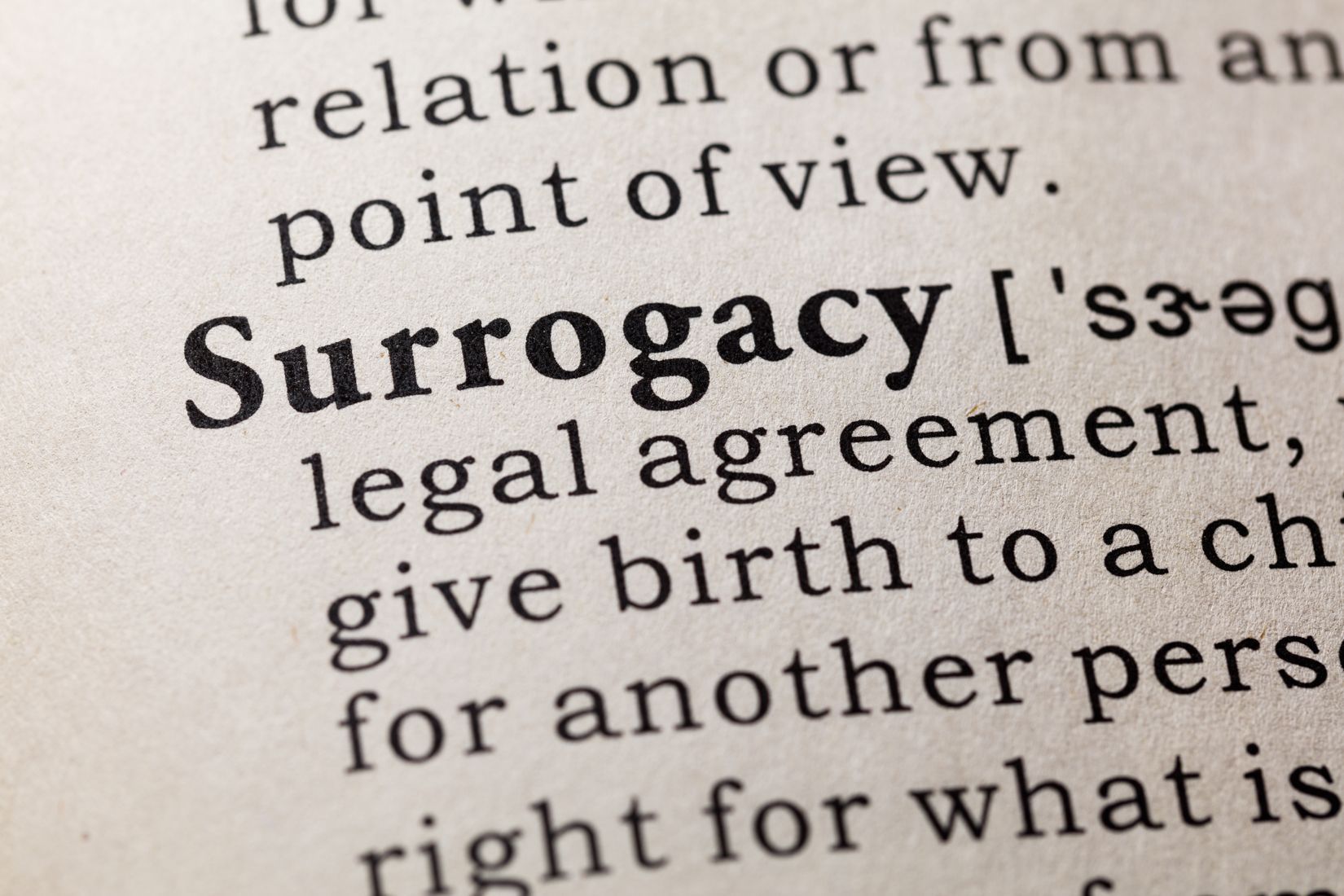 surrogacy-dictionary-definition-img